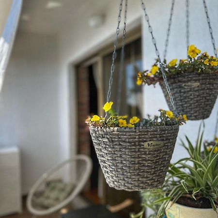 Apartmani Mia Palit Luaran gambar