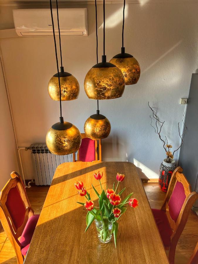 Apartmani Mia Palit Luaran gambar