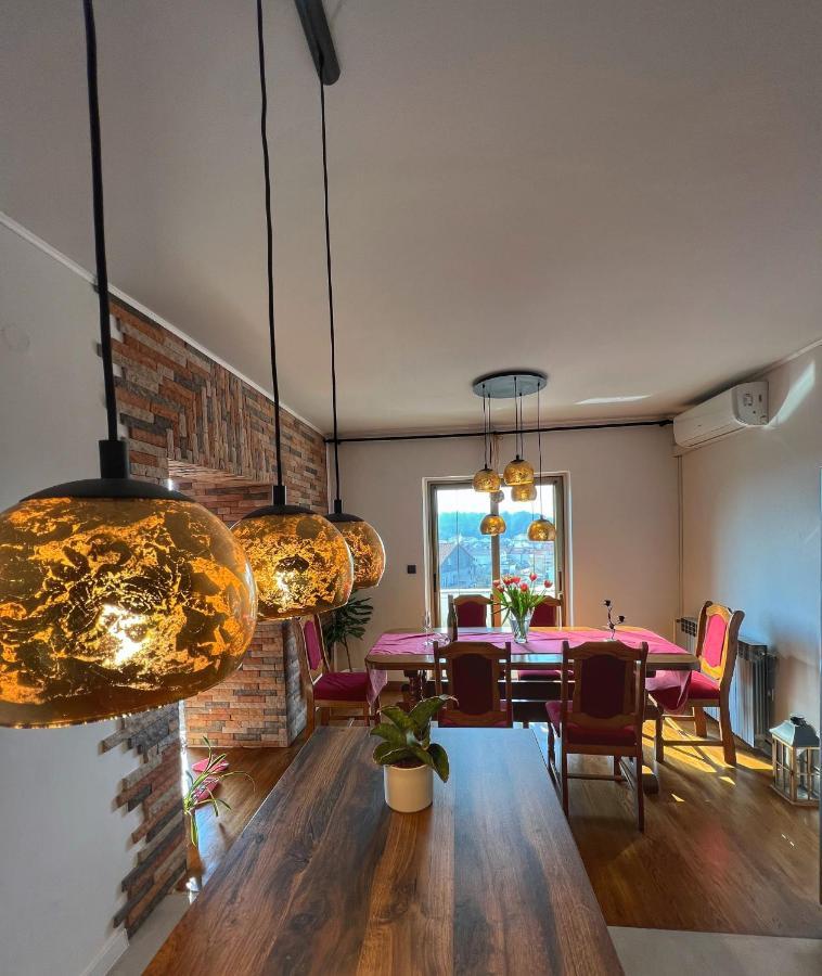Apartmani Mia Palit Luaran gambar